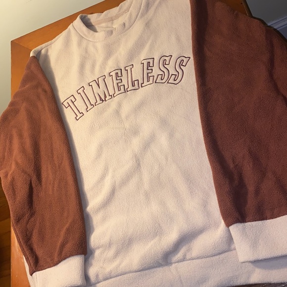 Sweater - Picture 3 of 3